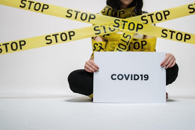 Cảnh Báo: COVID-19 Đang Lây Lan Trở Lại – Mẹ Cần Làm Gì Để Bảo Vệ Bé?